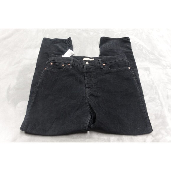 LEVI’S Women’s Size 32 Wedgie Straight Button Fly Light Wash Jeans - Picture 1 of 8